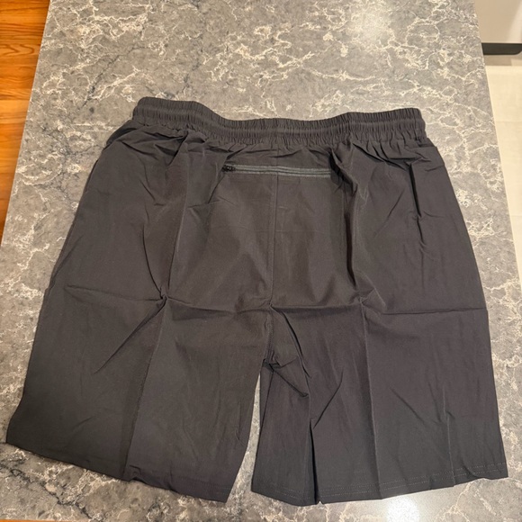 Coofandy Black Workout Shorts (7 Inch Inseam) - Picture 7 of 9